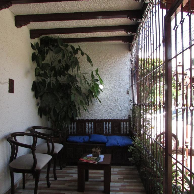 Casa De Huespedes Shalom Victoria Bogotá Exterior foto